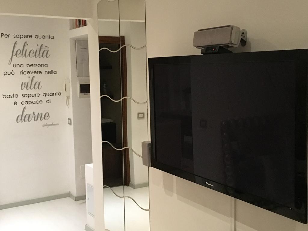 Suite In Town ميلان الغرفة الصورة