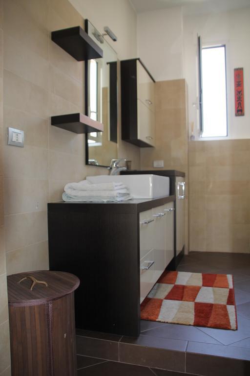 Suite In Town ميلان الغرفة الصورة
