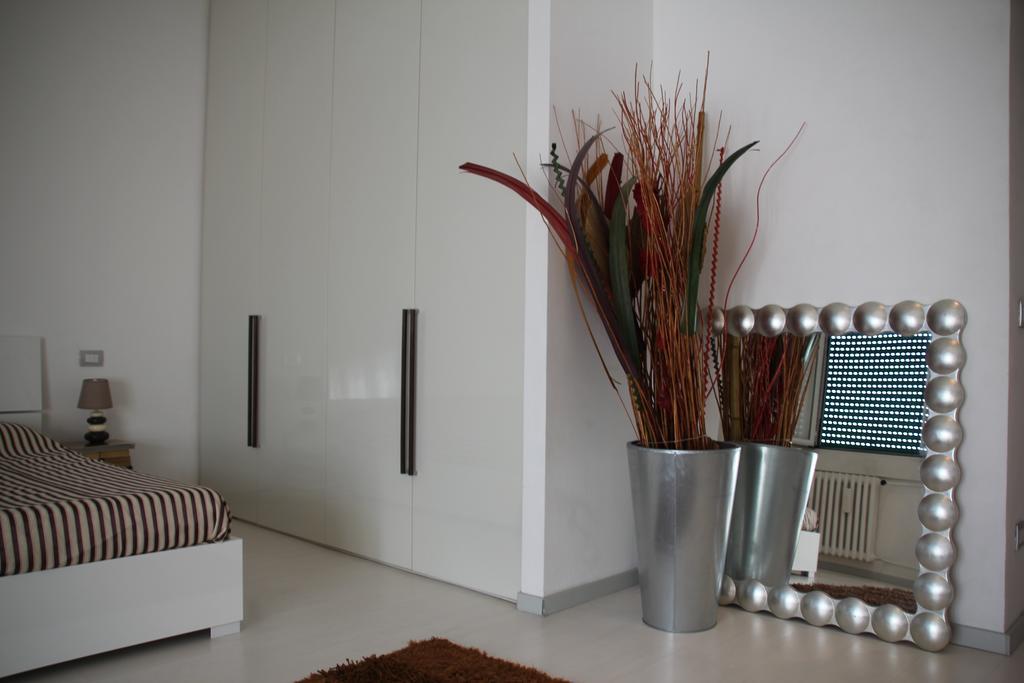 Suite In Town ميلان الغرفة الصورة