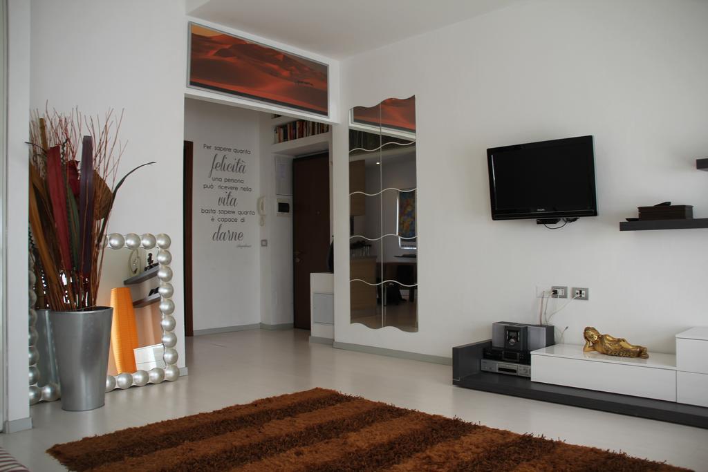 Suite In Town ميلان الغرفة الصورة